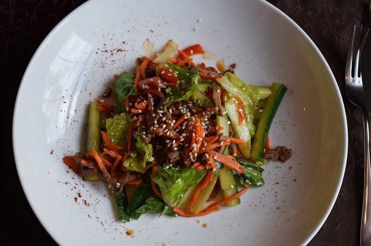 Thai Beef and Vegetable Salad