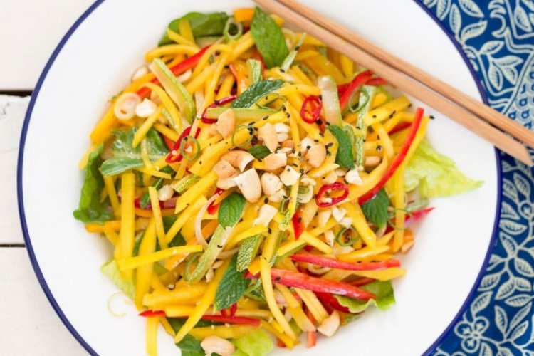 Vegan Thai Mango Salad