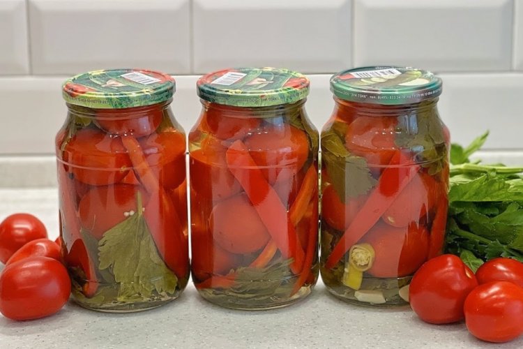 Tomatoes with Celery and Vegetables for Winter