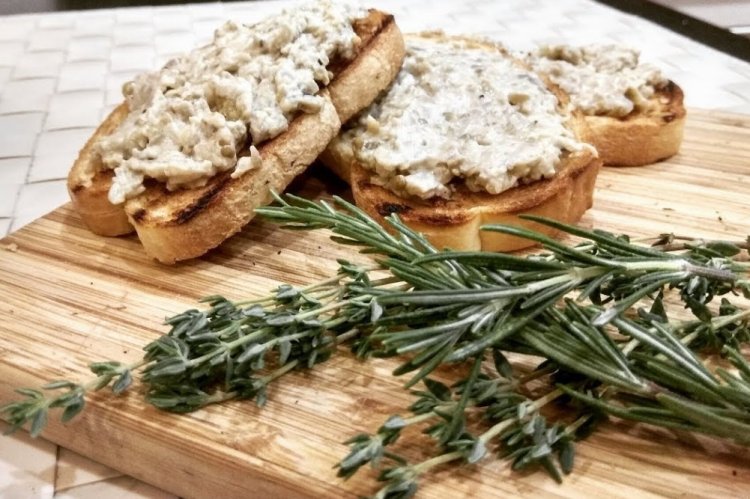Eggplant Spread with Two Types of Cheese