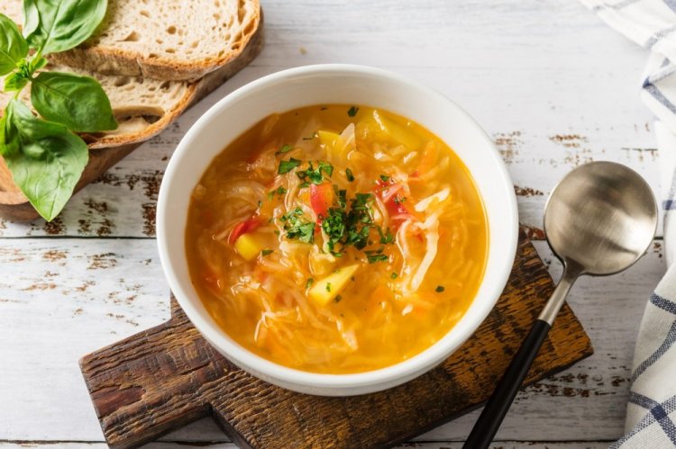 Shchi with Fresh and Sauerkraut