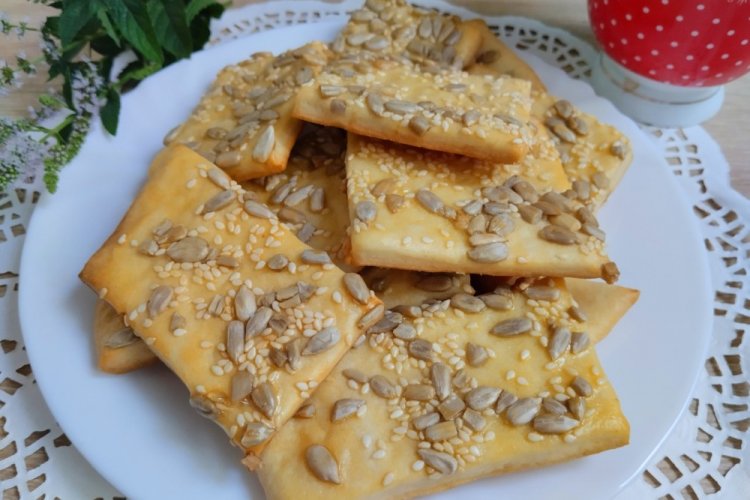 Hardtack Biscuits with Butter and Seeds