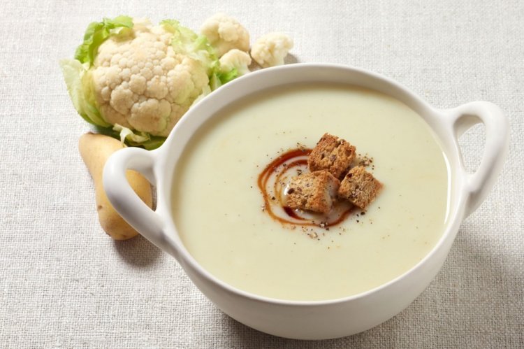 Crema de coliflor con nata