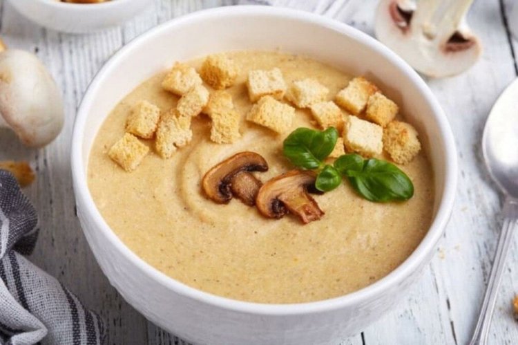 Cream of Mushroom and Vegetable Soup