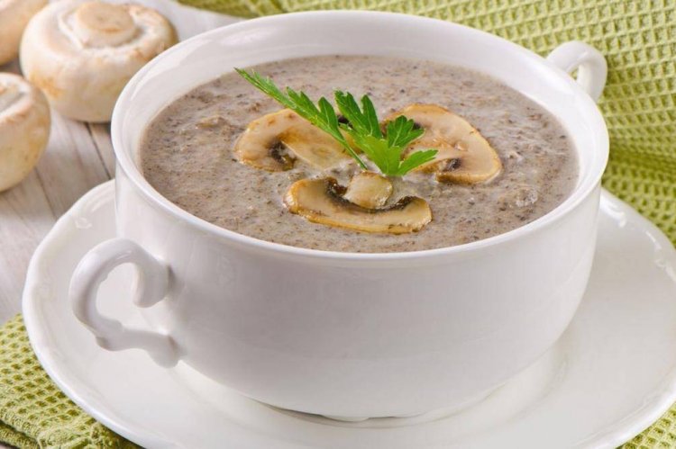 Cream of Mushroom and Oatmeal Soup