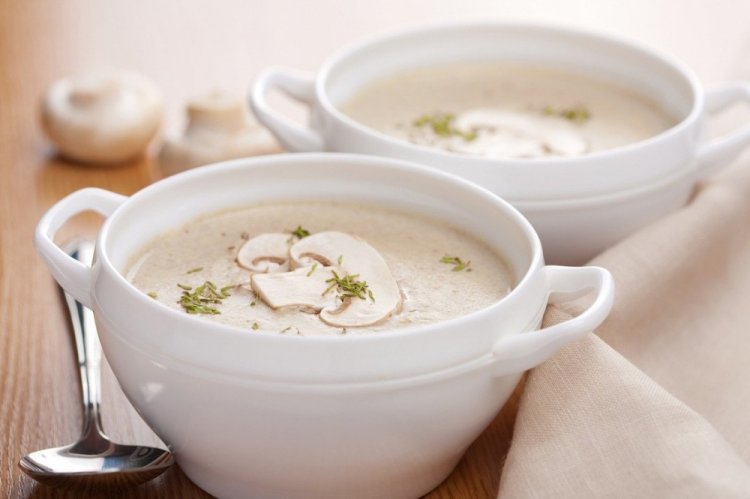 Cream of Mushroom Soup with Cheese