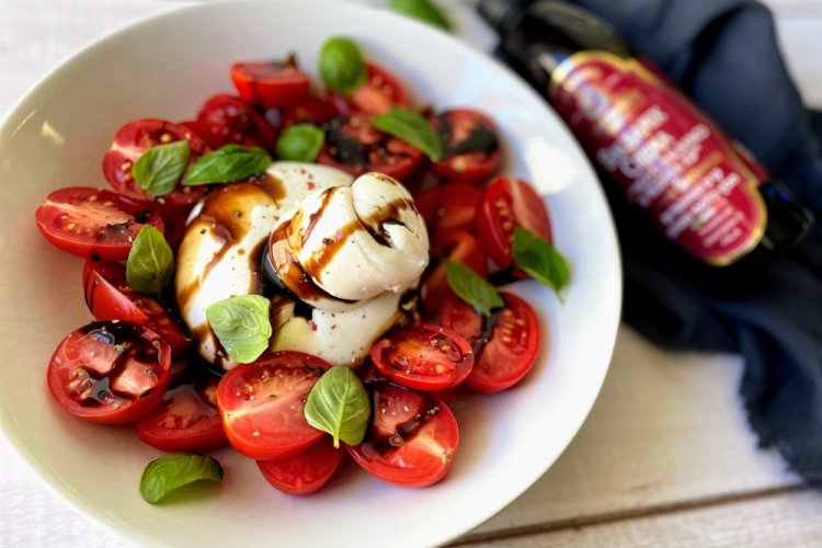 Burrata and Tomato Salad