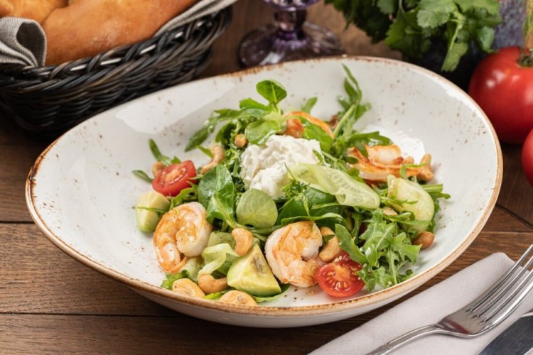 Burrata and Shrimp Salad