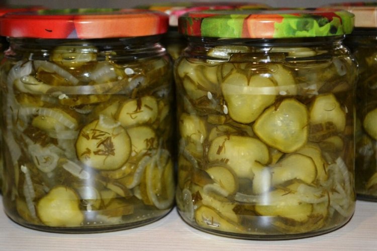 Cucumbers with Onions for Winter