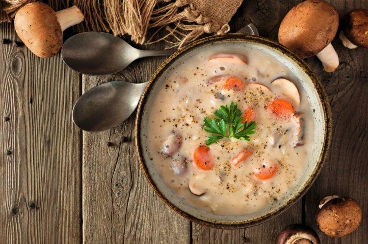 Creamy Mushroom and Rice Soup