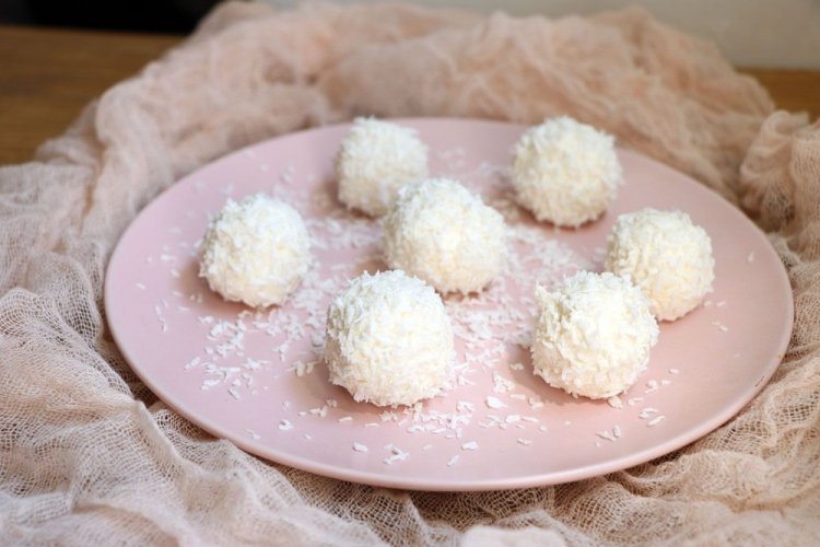 Coconut Cottage Cheese Candies