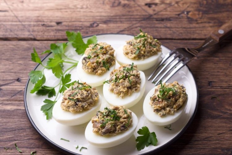 Deviled Eggs with Mushrooms