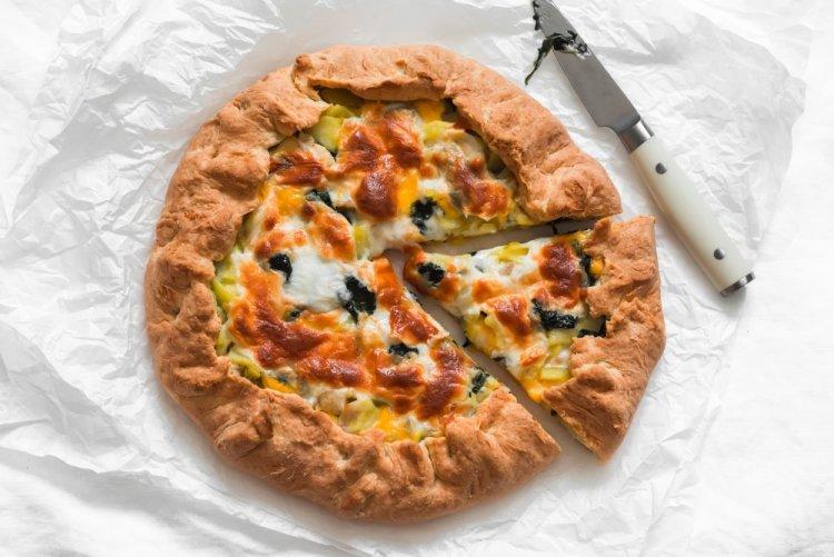 Cottage Cheese Galette with Chicken