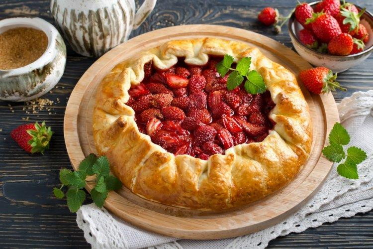 Cottage Cheese Galette with Strawberries