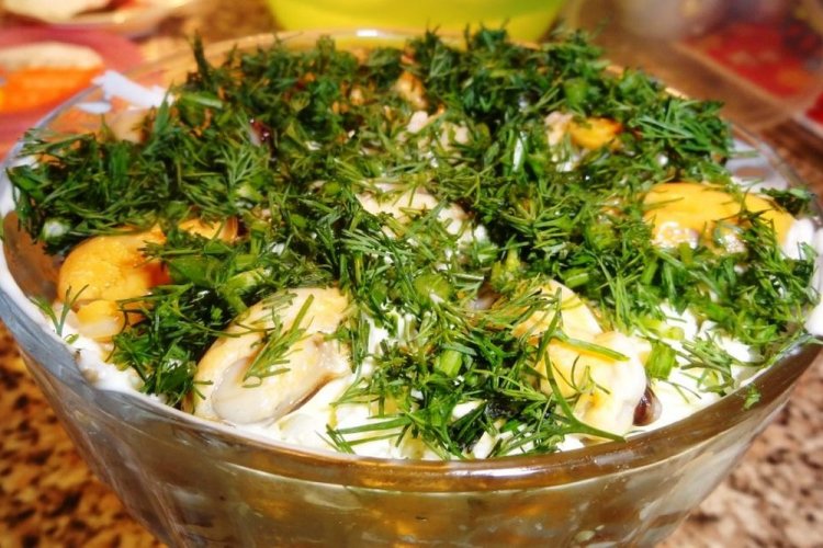 Crab Stick and Mussel Salad for the Holiday Table