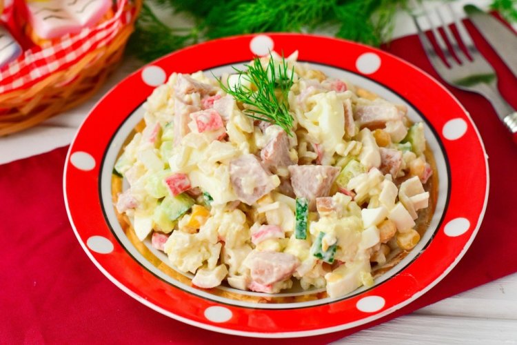 Crab Stick and Chicken Salad