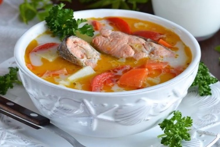 Finnish Fish Soup with Cream and Tomatoes