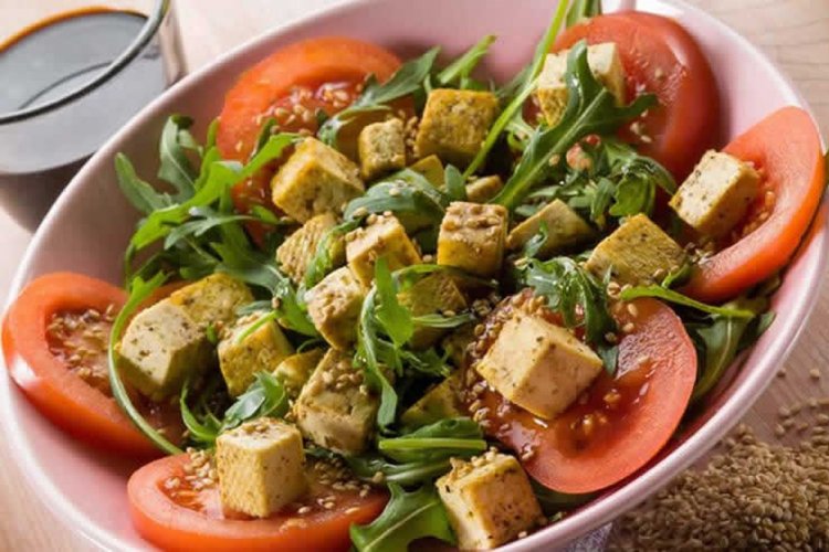 Tomato and Tofu Salad