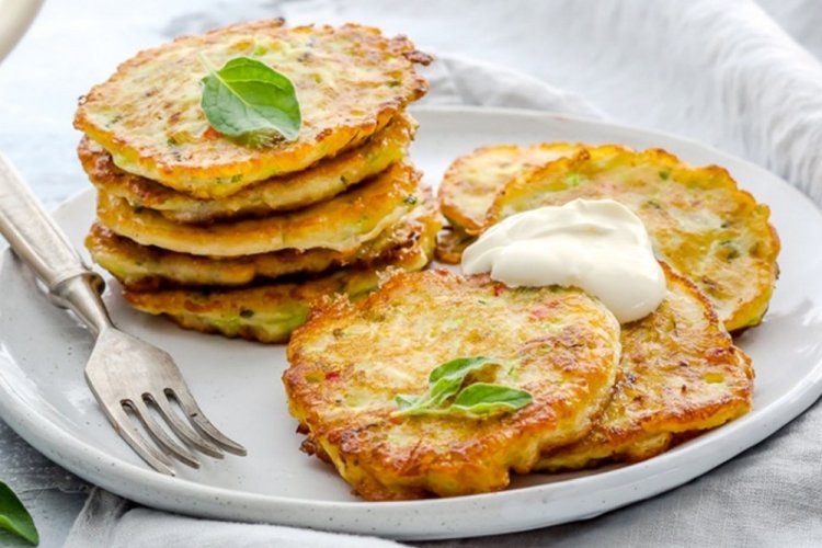Zucchini and Chicken Draniki (Pancakes)