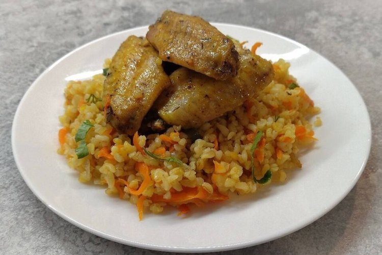Chicken Wings with Bulgur