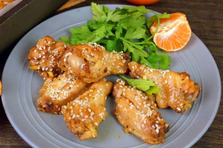 Baked Chicken Wings with Oranges