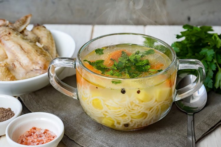 Vermicelli Soup with Chicken Wings