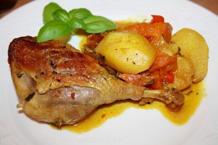 Pato con verduras al horno