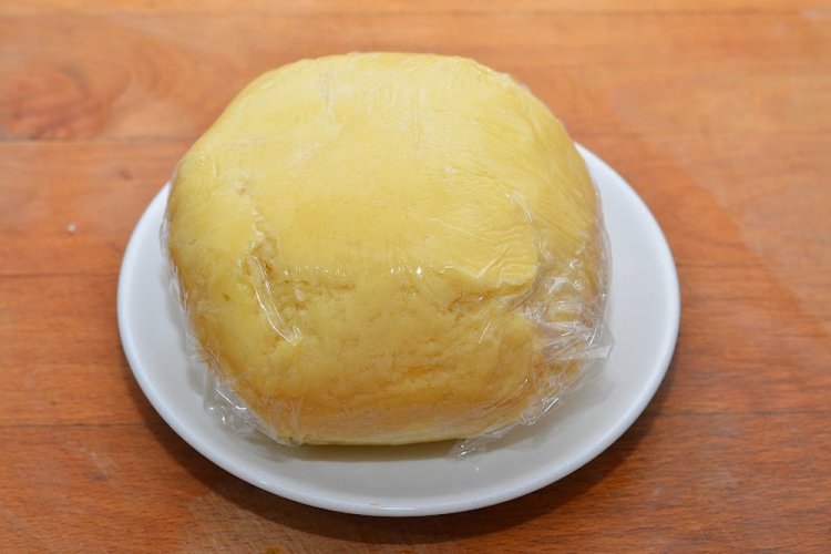 Shortcrust Pastry with Egg Yolks