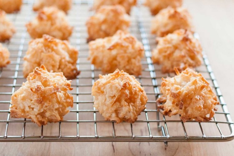 Egg White Coconut Cookies