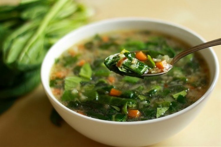 Green Soup with Ginger