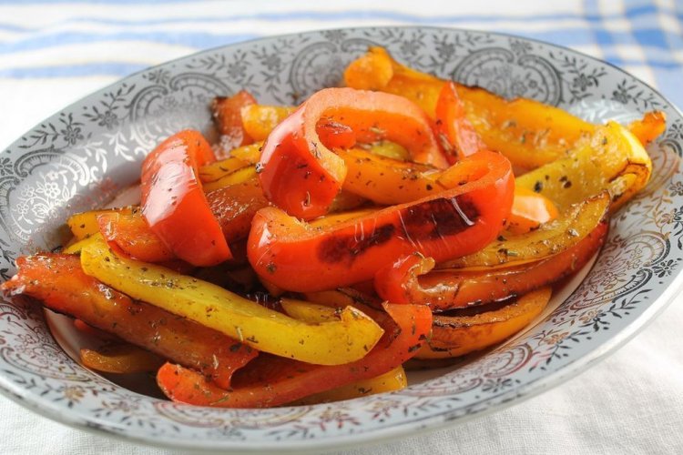 Ensalada templada de pimiento morrón
