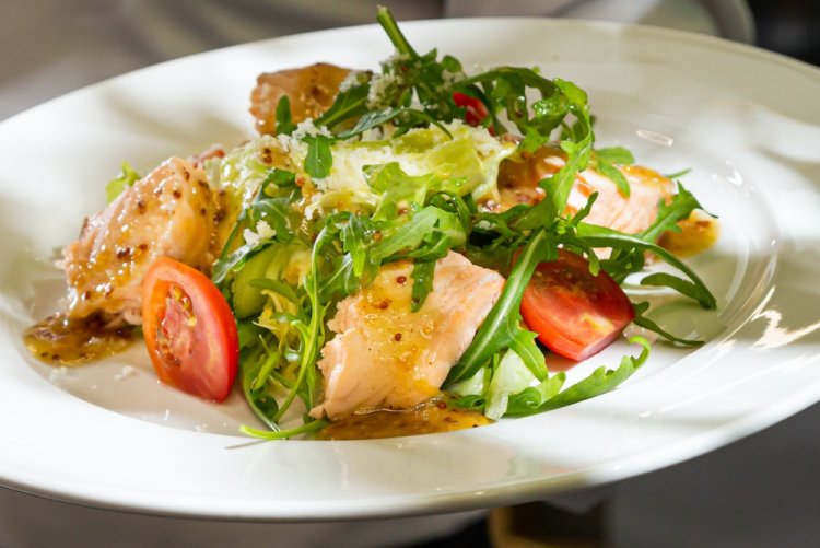 Ensalada templada de salmón