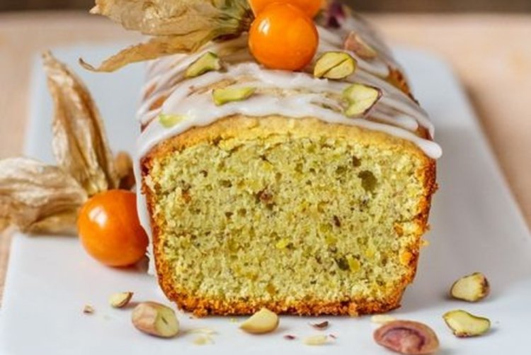 Pistachio Cake