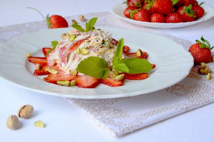 Chicken, Strawberry, and Pistachio Salad