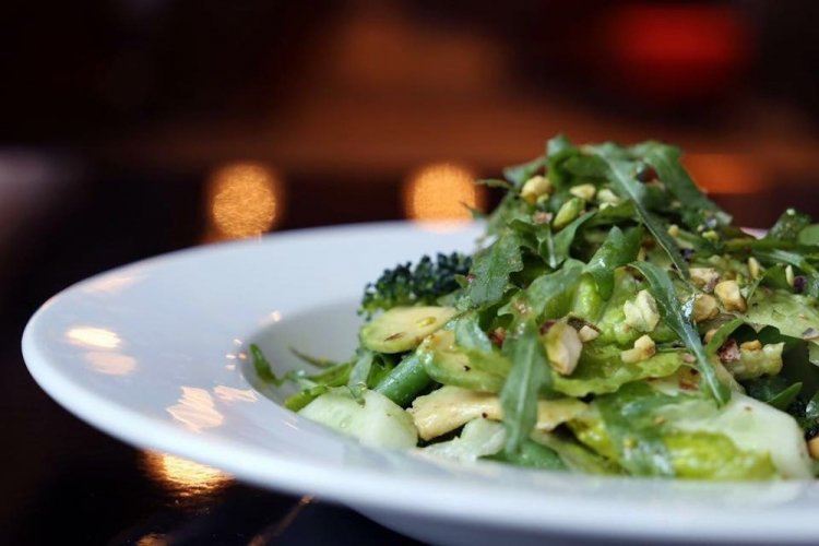 Vegetable Salad with Pistachios