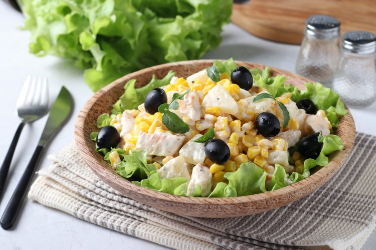 20 ensaladas originales con pollo ahumado y maíz