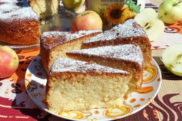 Mannik con manzanas y leche