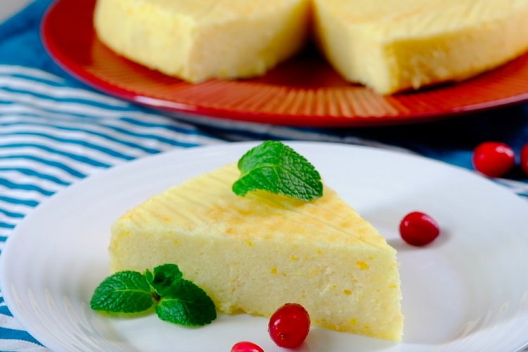 Mannik con ricotta y naranja con leche