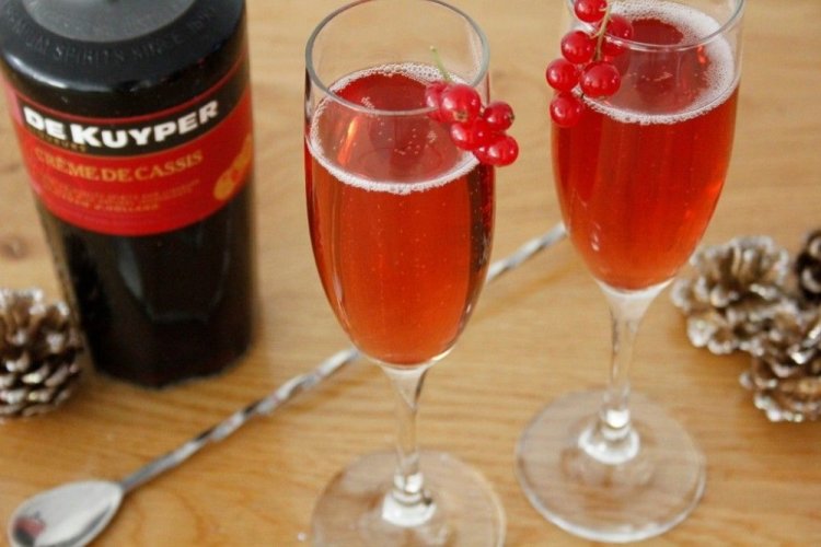 Kir Royal