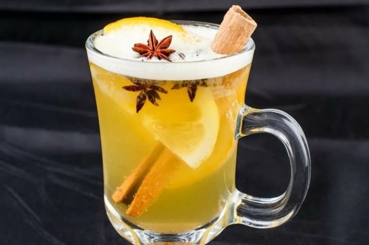 Vino Caliente Blanco con Limoncello