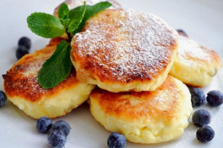 Syrniki with Semolina and Starch