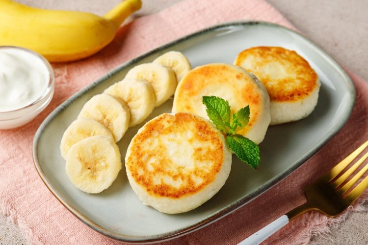Banana Syrniki with Semolina