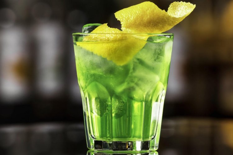 Absinthe with Energy Drink