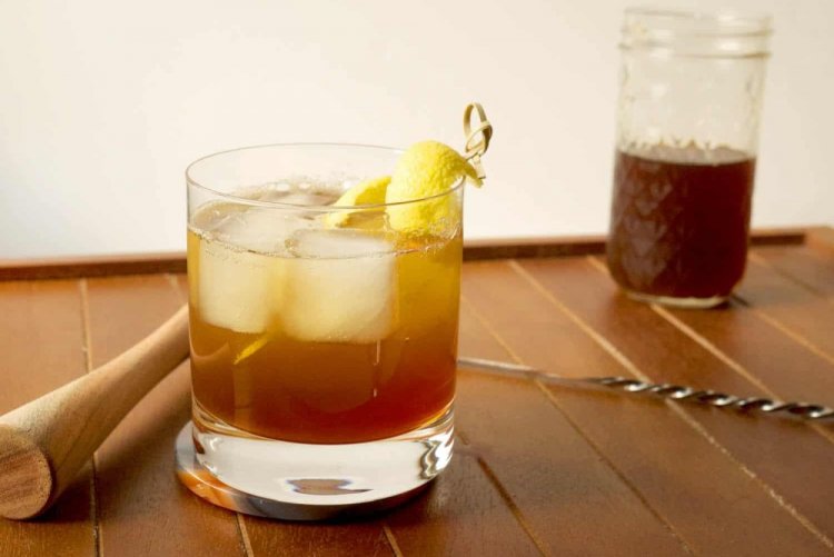 Apple Energy Drink