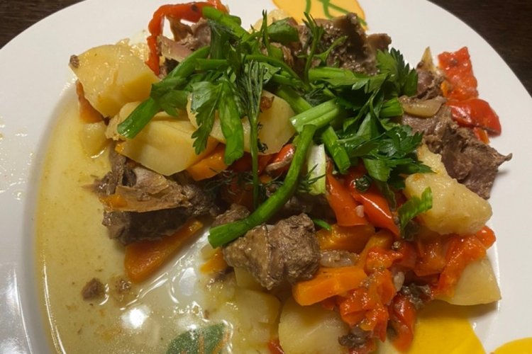 Duck with Vegetables in an Afghan Kazan
