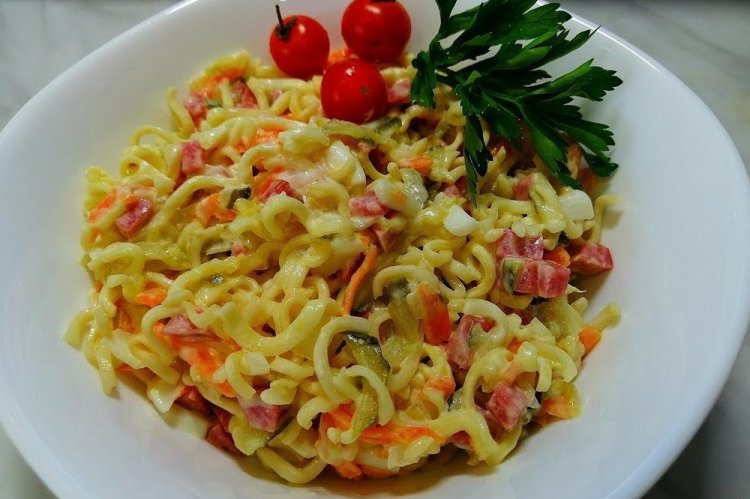 Rollton Noodle Salad with Eggs and Pickled Cucumbers