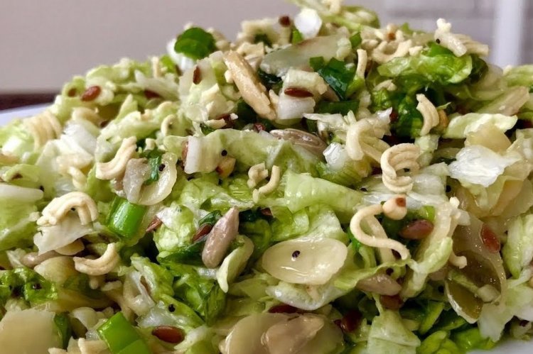 Rollton Noodle Salad with Cabbage and Peanuts