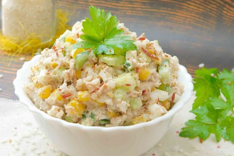 Rice, Tuna, and Corn Salad