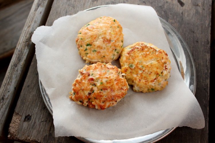 Keto Salmon Patties