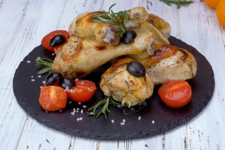Baked Chicken Drumsticks with Olives